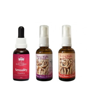 Kit Passione - Essenza Sexuality 30 ml + Spray Tantra Donna 50 ml + Spray Tantra Uomo 50 ml